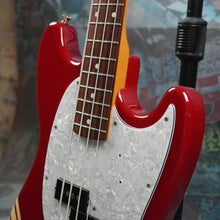 Load image into Gallery viewer, Fender Mustang Bass MB-98 Torino Red Competition Stripe 2006 CIJ Japan