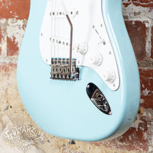 Load image into Gallery viewer, Fender Stratocaster '62 Reissue ST62-US 2010 Sonic Blue MIJ Japan