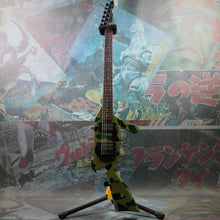 Load image into Gallery viewer, Hondo M-16 Machine Gun Guitar 1980's Camo