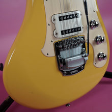 Load image into Gallery viewer, Yamaha SGV-300 Flying Samurai 2000's Yellow