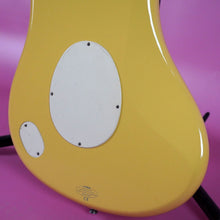 Load image into Gallery viewer, Yamaha SGV-300 Flying Samurai 2000's Yellow
