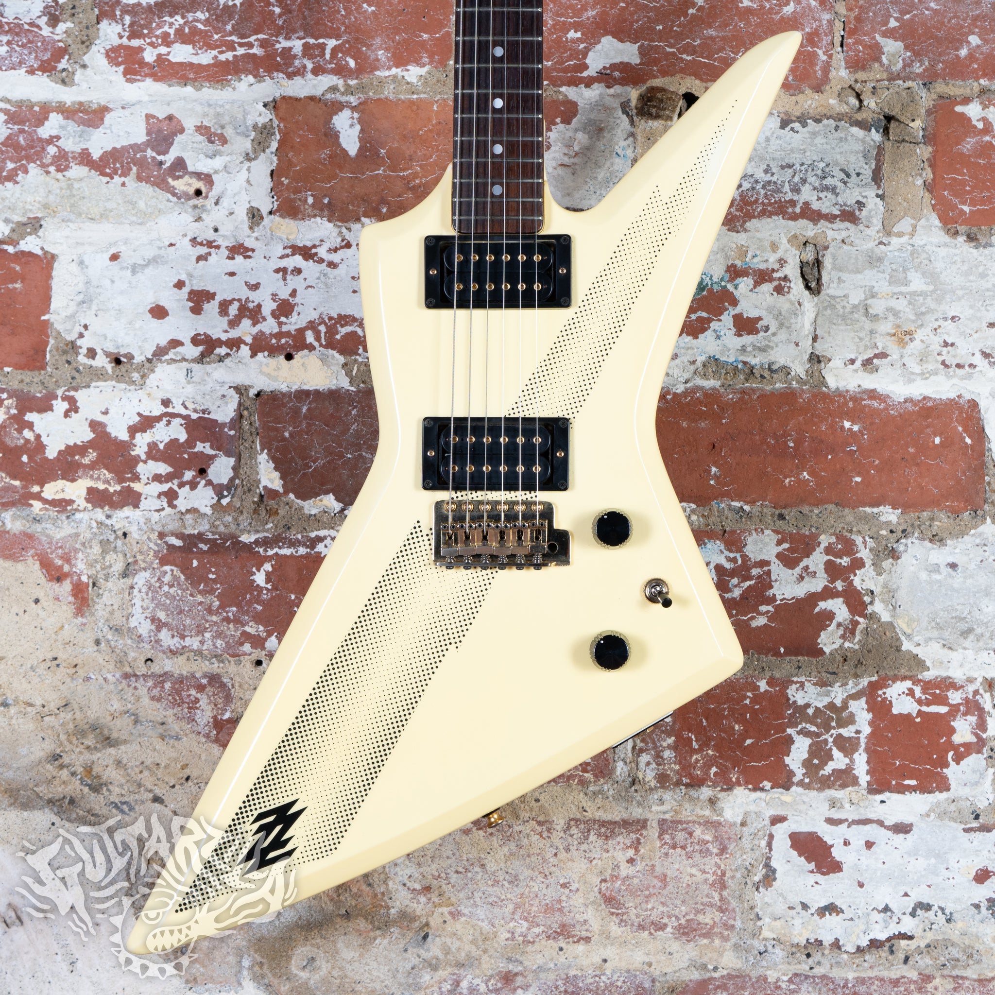 Aria Pro II ZZ Deluxe-V 1983 White With Thunderbolt MIJ Matsumoku
