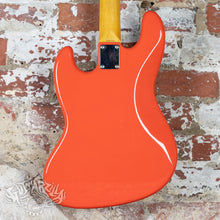 Load image into Gallery viewer, Fender Jazz Bass '62 Reissue JB62-75US 2000 Fiesta Red CIJ Japan