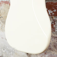 Load image into Gallery viewer, Fender Precision Bass '70 Reissue PB70 2013 Olympic White CIJ Japan
