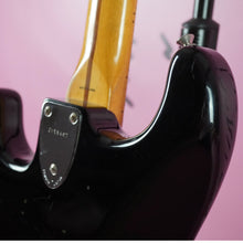Load image into Gallery viewer, Fender Stratocaster '72 Reissue ST72-55 JV 1984/5 Black MIJ Japan