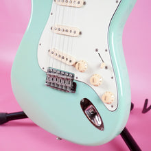 Load image into Gallery viewer, Fender Stratocaster '62 Reissue ST62 TX Texas Special 1999 Sonic Blue CIJ Japan