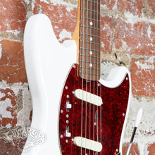Load image into Gallery viewer, Fender Traditional II 60's Mustang 2023 Olympic White MIJ Japan