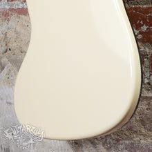 Load image into Gallery viewer, Fender Aerodyne Jazz Bass AJB 2006 Vintage White CIJ Japan
