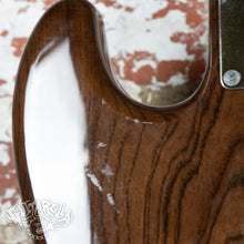 Load image into Gallery viewer, Fender Jazz Bass '62 Reissue JB62-81WAL 2006 Walnut CIJ Japan