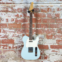 Load image into Gallery viewer, Fender Hybrid 60's Telecaster 2019 Sonic Blue MIJ Japan