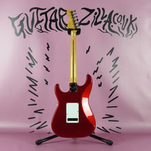 Load image into Gallery viewer, Fender Stratocaster Short Scale STS-55M Order Made 1990 Candy Apple Red MIJ Japan