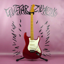 Load image into Gallery viewer, Fender Stratocaster '57 Reissue 40th Anniversary ST-57AS Foto Flame Candy Apple Red 1994 MIJ Japan