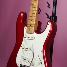 Load image into Gallery viewer, Fender Stratocaster '57 Reissue 40th Anniversary ST-57AS Foto Flame Candy Apple Red 1994 MIJ Japan