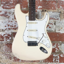 Load image into Gallery viewer, Squier Contemporary Stratocaster ST501 1983 Olympic White MIJ FujiGen SQ