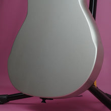 Load image into Gallery viewer, Rickenbacker 610/6 1987 Metallic Silver