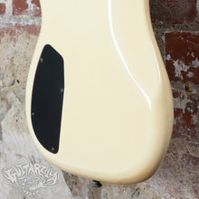 Load image into Gallery viewer, Fender Jazz Bass Special 32" Scale PJ-535 Boxer Series 1985 Snow White Japan FujiGen