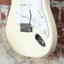 Load image into Gallery viewer, Fender Stratocaster '62 Reissue ST62-55 1986 Olympic White MIJ Japan FujiGen