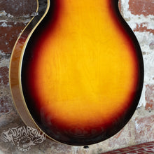 Load image into Gallery viewer, Epiphone Rivoli II Sunburst Semi Hollow Short Scale Bass 2000 Sunburst Peerless