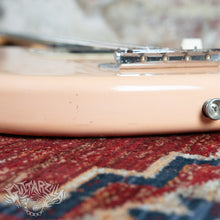 Load image into Gallery viewer, Squier Vista Series Musicmaster Bass 1997 Shell Pink