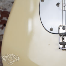 Load image into Gallery viewer, Fender Stratocaster '62 Reissue ST62-55 1986 Olympic White MIJ Japan FujiGen
