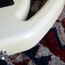 Load image into Gallery viewer, Guyatone Telstar LG-160T Reissue 1999 Pearl White MIJ Japan