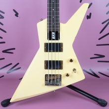 Load image into Gallery viewer, Fernandes BXB-75 Dog Fighter Bass 1985/6 Vintage White Medium Scale MIJ Japan
