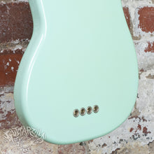 Load image into Gallery viewer, Squier Vista Series Musicmaster Bass 1997 Sonic Blue