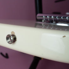 Load image into Gallery viewer, Fender Mustang '66 Reissue MG-66 Olympic White 2004 MIJ Japan