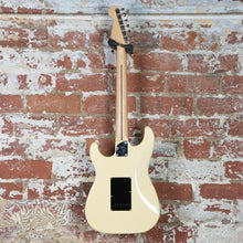 Load image into Gallery viewer, Fender Aerodyne Stratocaster Medium Scale DiMarzio Collection AST-75MDH 2006 Olympic White MIJ Japan