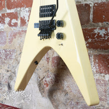 Load image into Gallery viewer, Kramer JK 6000 Flying V 1980's Snow White MIJ Japan