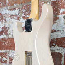 Load image into Gallery viewer, Charvel CST-060-SSH 1990's See Through White MIJ Japan