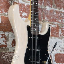 Load image into Gallery viewer, Charvel CST-060-SSH 1990's See Through White MIJ Japan