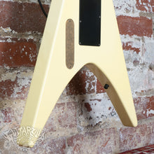 Load image into Gallery viewer, Kramer JK 6000 Flying V 1980's Snow White MIJ Japan