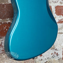 Load image into Gallery viewer, Fender Traditional Late 60's Jazzmaster 2026 Ocean Turquoise Metallic MIJ Japan
