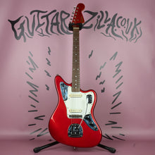 Load image into Gallery viewer, Fender Jaguar '66 Reissue JG66-85 1999 Candy Apple Red CIJ Japan
