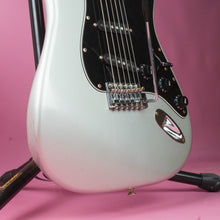 Load image into Gallery viewer, Tokai Silver Star SS-40 1983 Silver Sparkle MIJ Japan