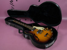 Load image into Gallery viewer, Epiphone Casino 2006 Vintage Sunburst Peerless MIK Korea