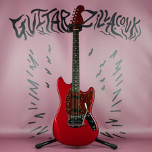 Load image into Gallery viewer, Fender Mustang Traditional 70's 2017 Candy Apple Red MIJ Japan