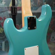 Load image into Gallery viewer, Fender Stratocaster ST-STD 1993 Maui Blue MIJ FujiGen