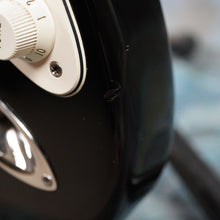 Load image into Gallery viewer, Fender American Standard Stratocaster 1990 Black USA