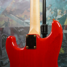 Load image into Gallery viewer, Fender Mami Stratocaster Artist Series 2017 Glossy Candy Apple Red MIJ JDM Japan