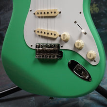 Load image into Gallery viewer, Fender Stratocaster ST-STD 2012 Surf Green MIJ Japan