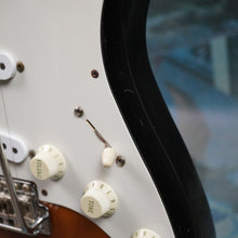 Load image into Gallery viewer, Fender Stratocaster '54 Reissue ST54-53 1993 Sunburst MIJ Japan