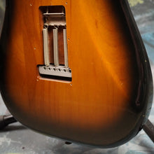 Load image into Gallery viewer, Fender Stratocaster '54 Reissue ST54-53 1993 Sunburst MIJ Japan