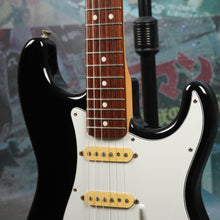 Load image into Gallery viewer, Fender Stratocaster Standard HSS 2007 Black MIJ Japan