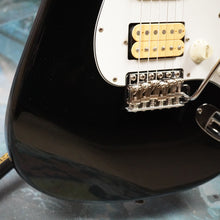 Load image into Gallery viewer, Fender Stratocaster Standard HSS 2007 Black MIJ Japan