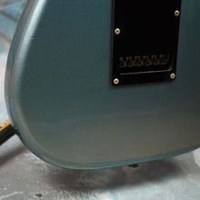 Load image into Gallery viewer, Squier Contemporary Stratocaster HH ST552 1984 Blue Grey Metallic MIJ FujiGen SQ