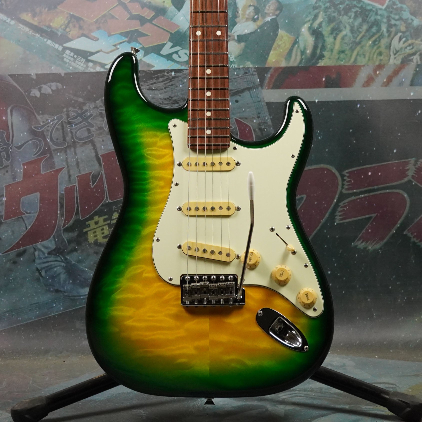 Fender Stratocaster '62 Reissue ST62QT-YLM 2013 Yellow Lime Burst