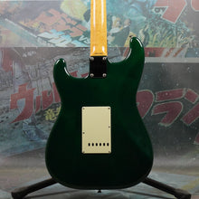 Load image into Gallery viewer, Fender Stratocaster '62 Reissue ST62QT-YLM 2013 Yellow Lime Burst MIJ Japan