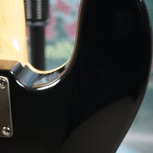 Load image into Gallery viewer, Fender Aerodyne Jazz Bass AJB 2004 Old Black CIJ Japan
